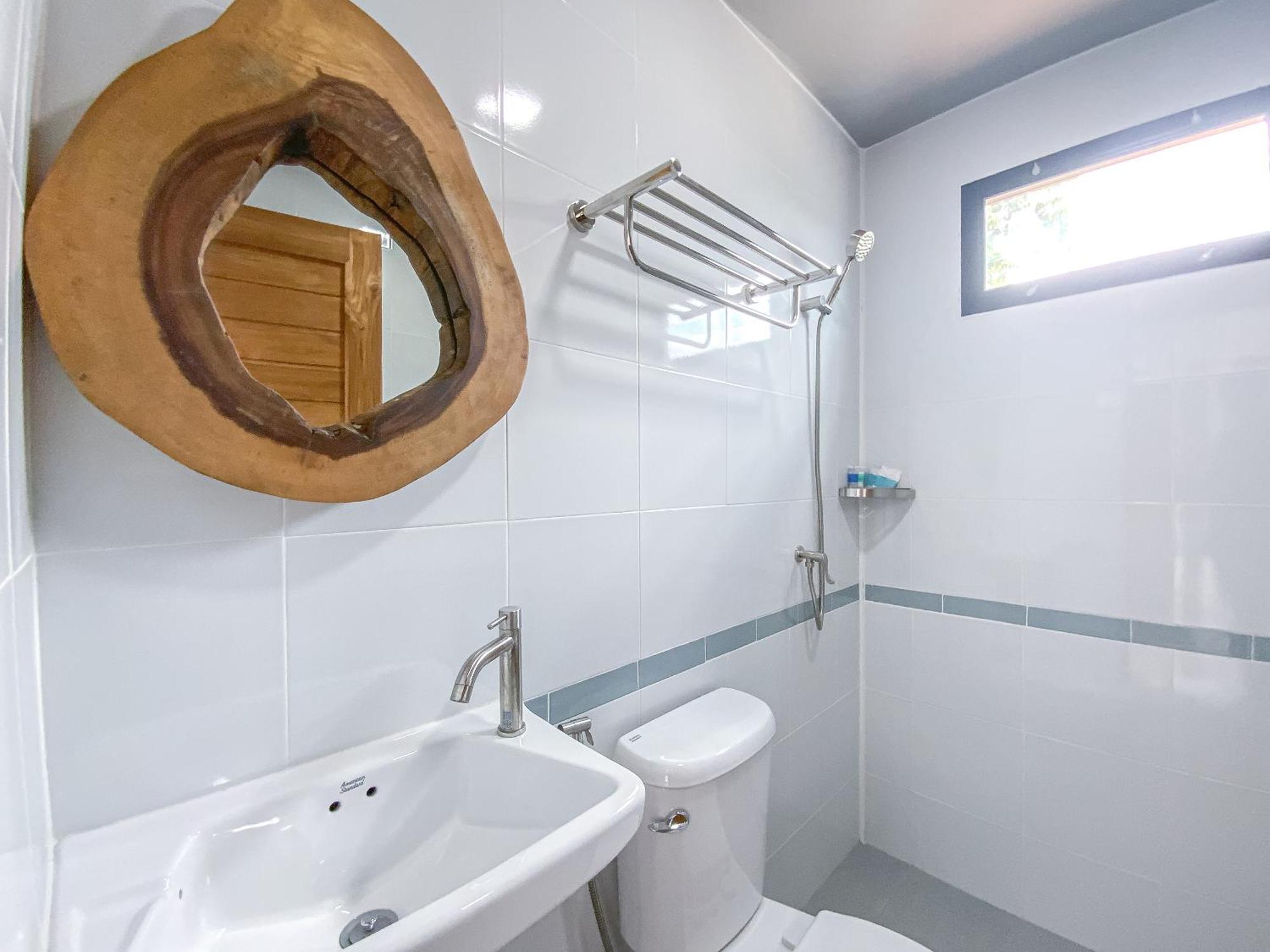 Samet Nangshe Goodview Hotel Takua Thung Ngoại thất bức ảnh