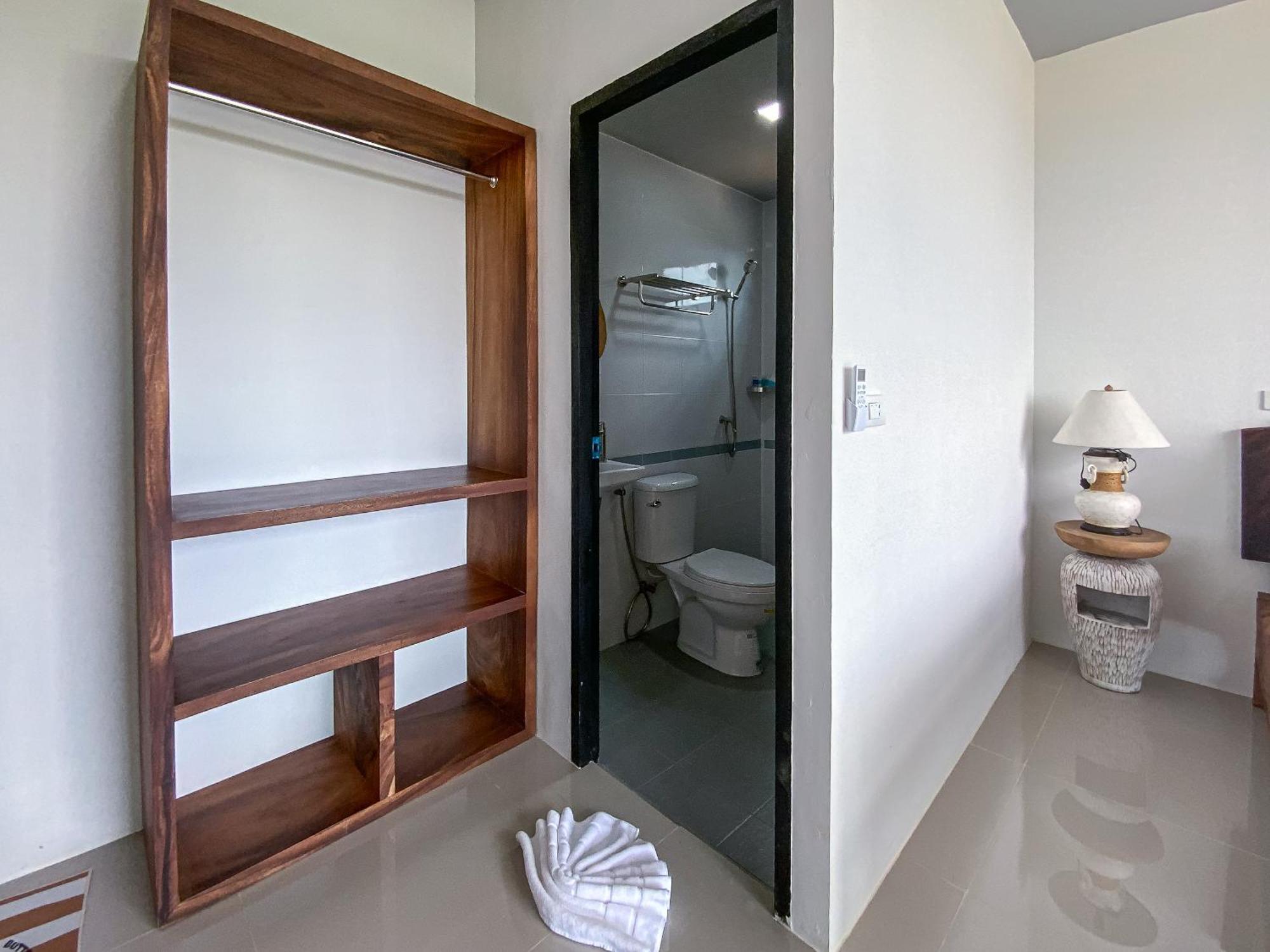 Samet Nangshe Goodview Hotel Takua Thung Ngoại thất bức ảnh